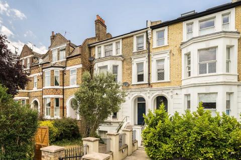 Acre Lane, London SW2 2 bed flat for sale