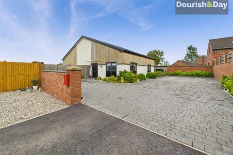 Thorneyfields Lane, Stafford ST18 4 bed detached house for sale
