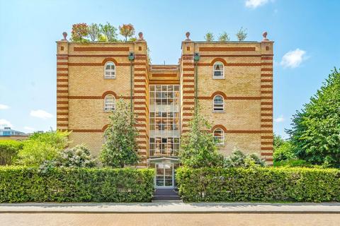 Oriel Drive, London SW13 1 bed flat for sale
