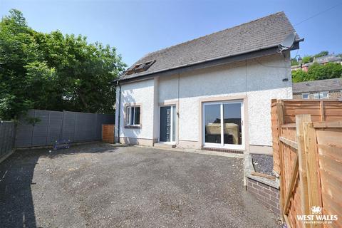 Feidr Fawr, St Dogmaels, Cardigan 3 bed detached house for sale