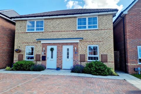 Slingsby Drive, Fernwood, Newark 2 bed semi