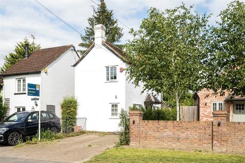 The Street, West Clandon, Surrey, GU4 2 bed link detached house for sale
