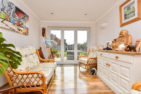 Prospect Road, Ramsgate CT12 3 bed detached bungalow for sale