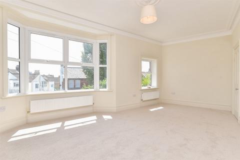 Preston Drove, Brighton, East Sussex 3 bed maisonette for sale
