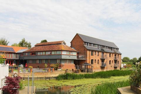 Carters Boatyard, Mill Road, Buckden... 2 bed flat for sale