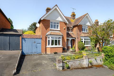 St. Johns Road, Stansted... 4 bed semi
