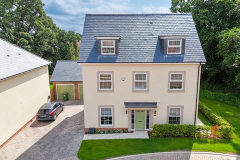 Wisteria Gate, Romsey SO51 5 bed detached house for sale