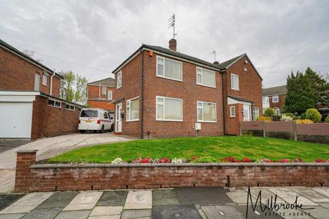 Crosslands Road, Worsley, M28 3 bed semi