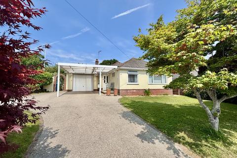 Renault Drive, Broadstone 3 bed detached bungalow for sale