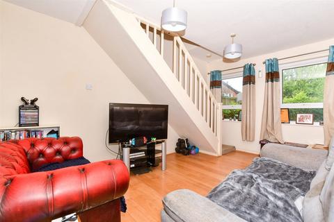 Foxden Drive, Maidstone ME15 2 bed semi