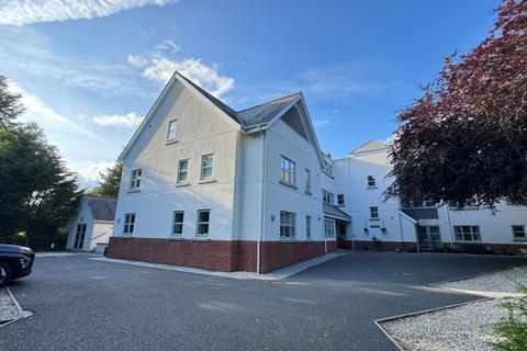 Yelverton PL20 2 bed apartment for sale