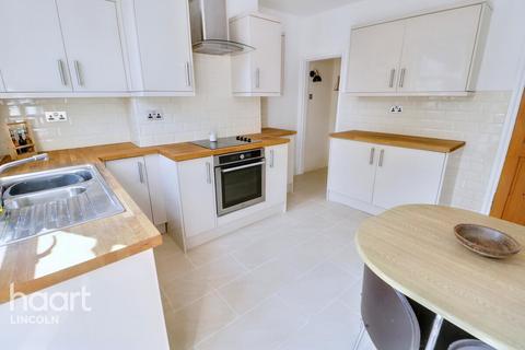 Spencer Street, Lincoln 2 bed terraced house for sale