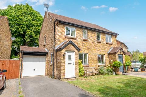The Glebe, Cumnor, Oxford 2 bed semi