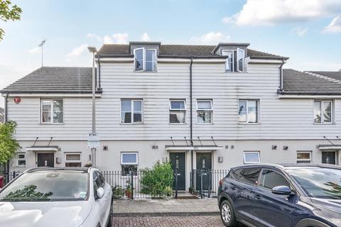 Kennet Island,  Berkshire,  RG2 4 bed townhouse for sale