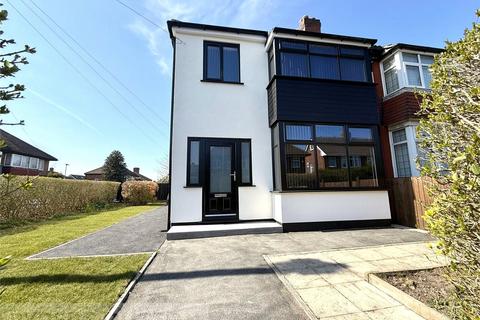 Sidley Avenue, Blackley, Manchester, M9 3 bed semi