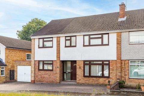 Silverhurst Drive, Tonbridge TN10 5 bed semi