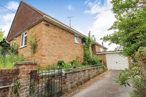 Newbury RG20 3 bed detached house for sale