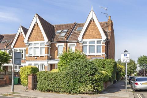 St. Margarets Road, Twickenham TW1 5 bed end of terrace house for sale