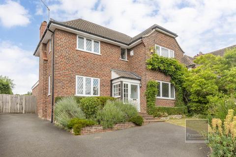 Hillside Avenue, Norwich NR7 4 bed detached house for sale