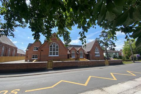 Main Road, Shavington, Crewe 4 bed cottage for sale