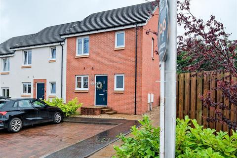 Lady Nancy Crescent, Blantyre 3 bed end of terrace house for sale