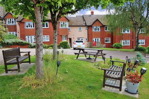 Waterloo Road, Penylan, Cardiff, CF23 2 bed apartment for sale