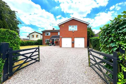 Greenhill Park Road, Evesham 4 bed detached house for sale