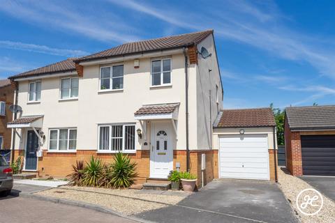 Teak Close, Bridgwater 3 bed semi