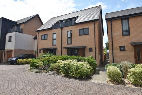 Neath Farm Court, Cambridge 3 bed semi