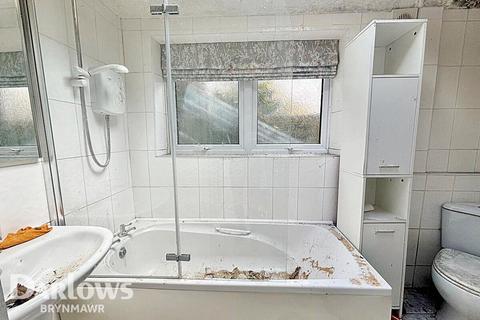Garn Terrace, Ebbw Vale 3 bed terraced house for sale