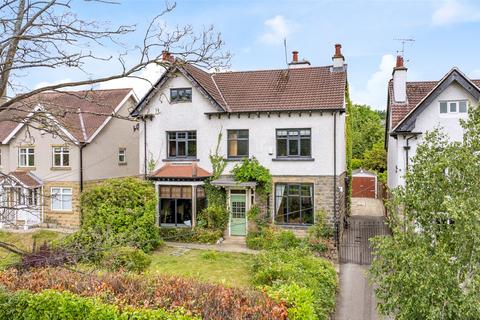 Elmete Avenue, Roundhay, Leeds 6 bed detached house for sale