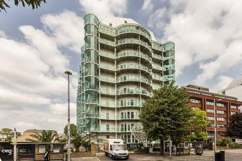 Uxbridge Road, London W5 2 bed flat for sale