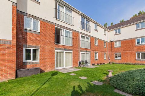 Kiln Lane, Swindon SN2 2 bed apartment for sale