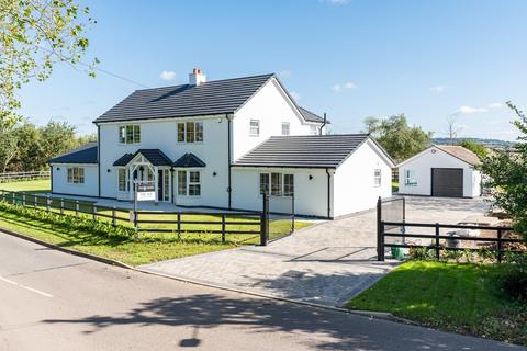 Church Lane, Bulphan, RM14 5 bed detached house for sale