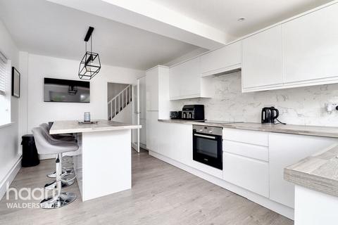 Maidstone Road, Blue Bell Hill 2 bed bungalow for sale