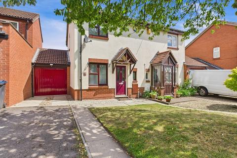 Carters Close, Sutton Coldfield B76 2 bed semi