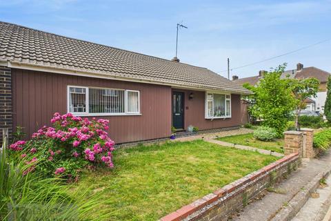 Cobbles Crescent, Northgate,  Crawley 2 bed semi