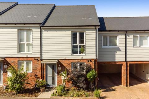 Coppice Close, Tunbridge Wells 2 bed terraced house for sale