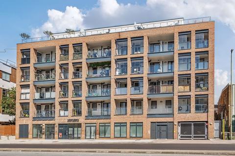 Attlee Court, High Road, Whetstone 1 bed apartment for sale