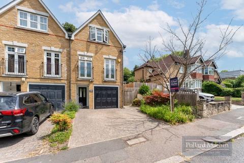Purley Oaks Road, South Croydon 3 bed townhouse for sale