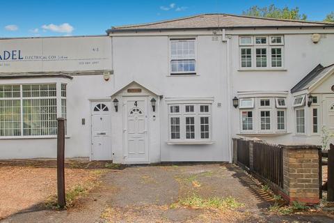 Ealing Road, Northolt 2 bed terraced house for sale
