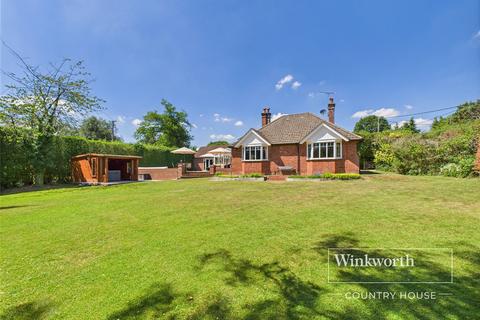 Beechfield Lane, Frilsham, Thatcham... 5 bed detached house for sale