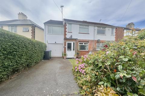 Lexden Road, Seaford 3 bed semi