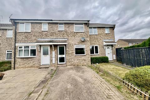 Kintyre Close Darlington, DL1 3RA 2 bed terraced house for sale