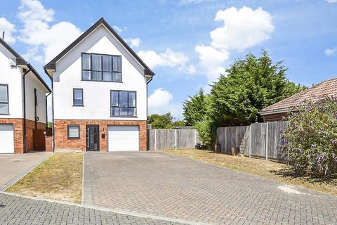 Prime View, New Romney TN28 4 bed detached house for sale
