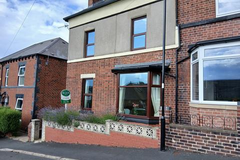 5 Woodbank Crescent Meersbrook... 4 bed semi