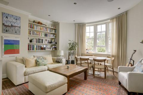 Honor Oak Rise, Forest Hill, London... 2 bed flat for sale