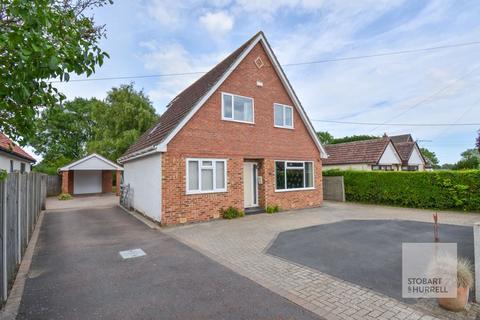 Bernard Close, Norwich NR13 4 bed detached house for sale