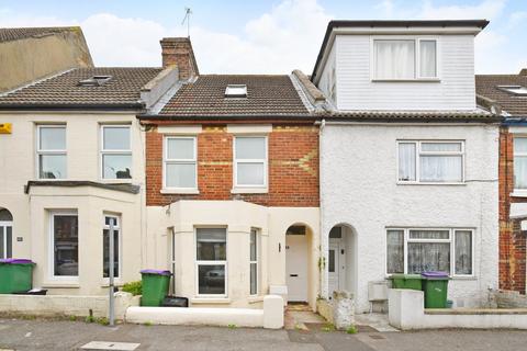 Thanet Gardens, Folkestone, CT19 3 bed terraced house for sale