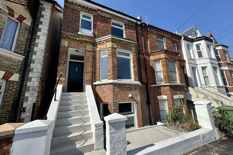 Radnor Bridge Road, Folkestone, CT20 5 bed house for sale